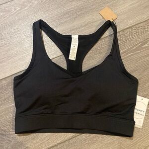 New With Tags “Jockey” Sport Bra (Women’s Medium)